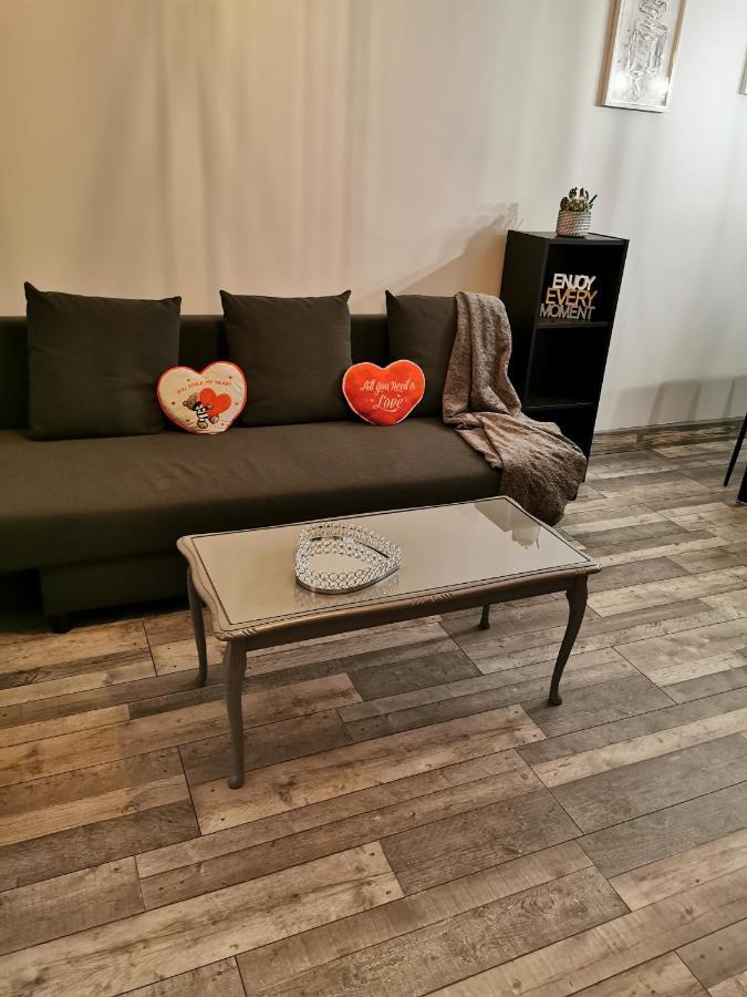 Palaz 2 - 2 Bedroom Flat Edmonton Εξωτερικό φωτογραφία